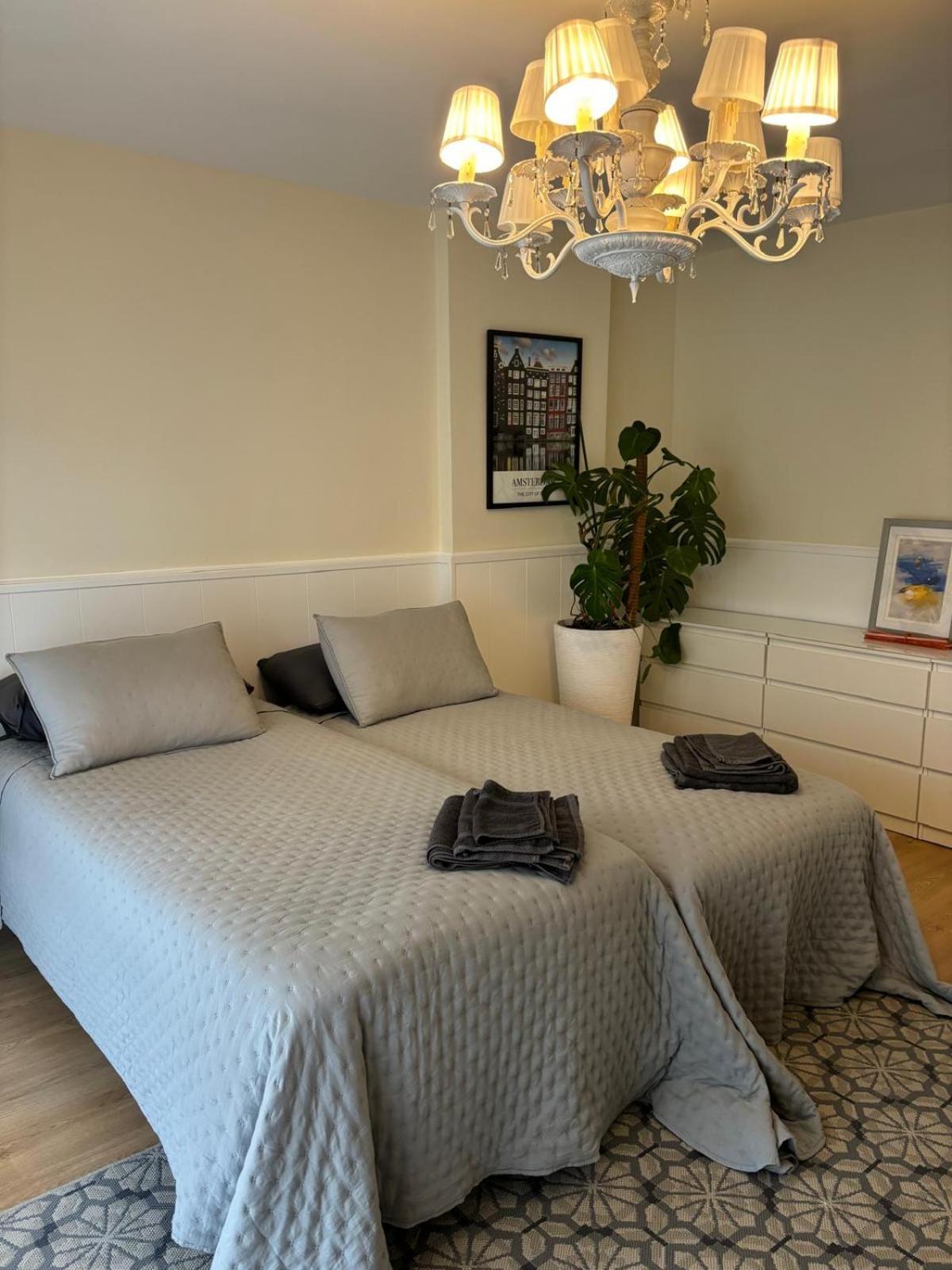 Espectacular Vivienda Junto A La Playa Y Paseo Maritimo En אלמריה מראה חיצוני תמונה
